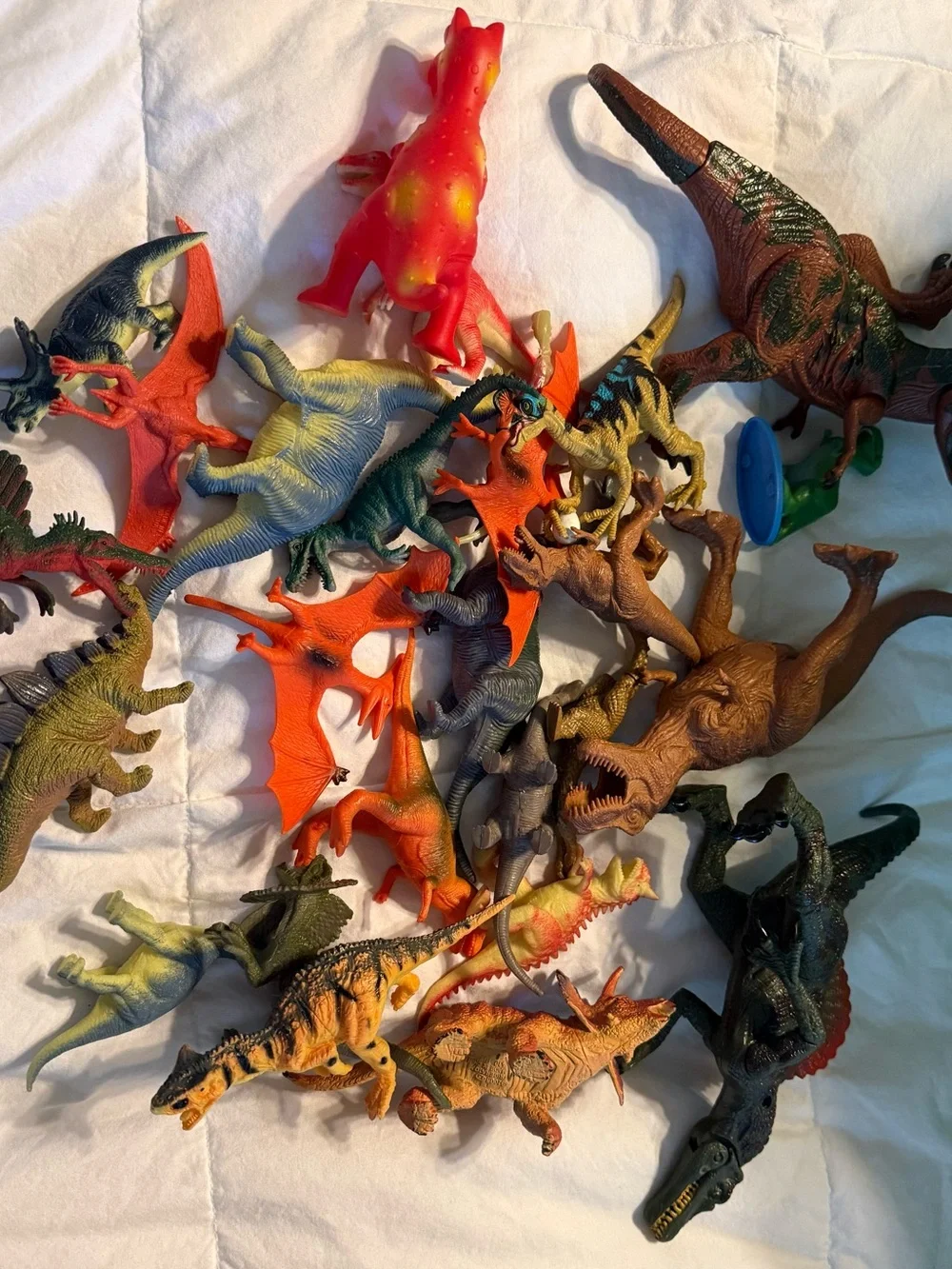 Dinosaurs Lot of 26 Plastic Dinosaurs Variety of sizes and styles